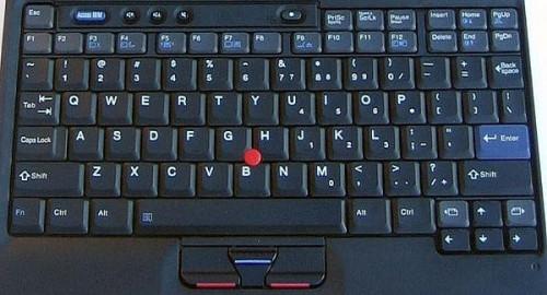 Cómo limpiar un teclado portátil IBM / Lenovo ThinkPad