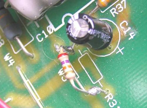 ¿Cómo hacer una placa de circuito Uso de la batería?
