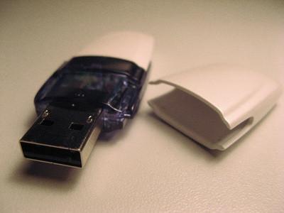 Cómo recuperar datos desde una unidad USB infectada