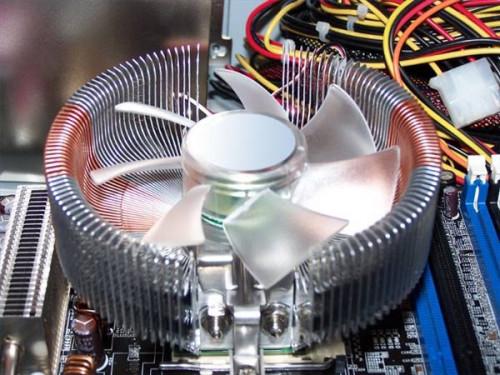 ¿Cómo funciona un ventilador de la computadora?