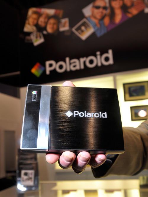 Cómo emparejar un Polaroid PoGo Con un MacBook