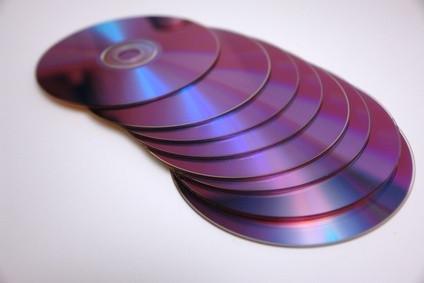 Cómo escanear fotos en un CD o MP3