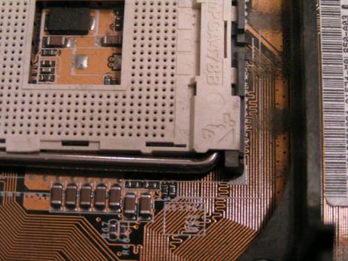 Cómo instalar una CPU Socket 478